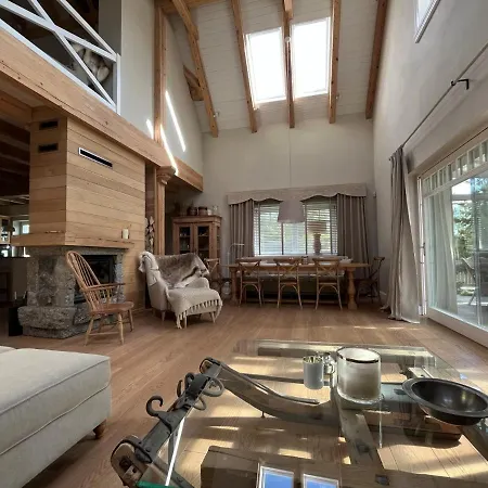 Siedlisko Belfort - Dom Wschodów * Schodno