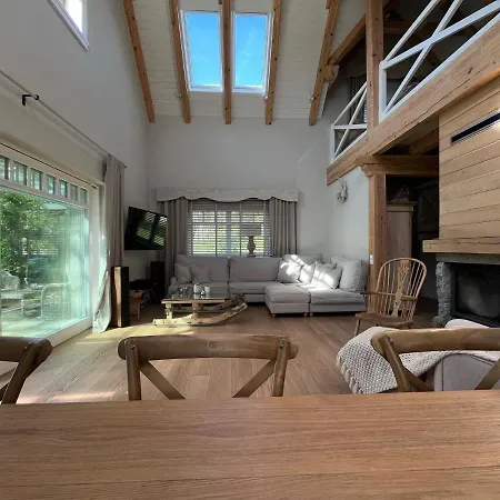 Casa de Férias Siedlisko Belfort - Dom Wschodów *