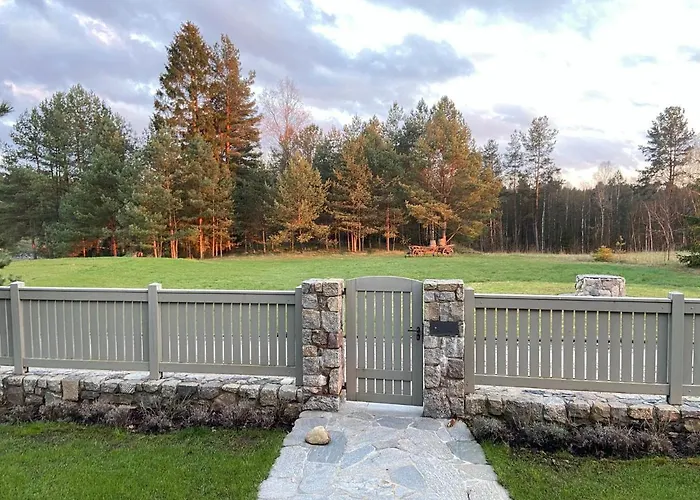 Siedlisko Belfort - Dom Wschodow Schodno